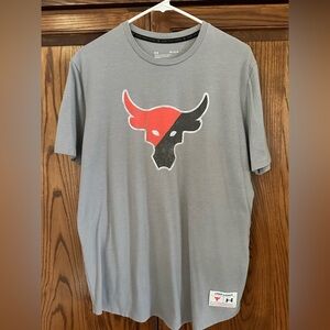 Under Armour Heather Gray Athletic Tee